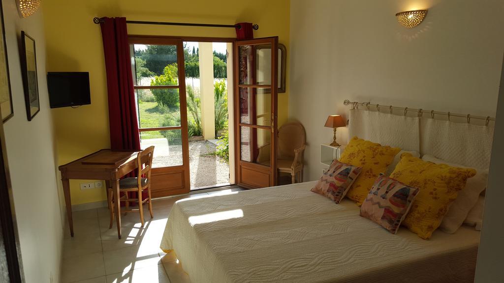 Bed and Breakfast Lamanderie En Provence Аллен Номер фото