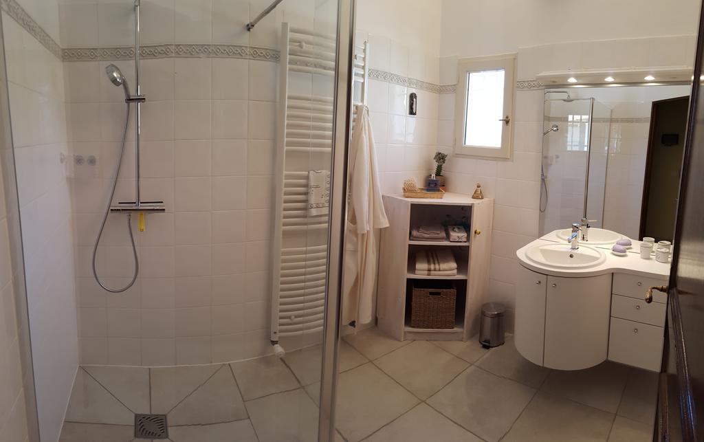 Bed and Breakfast Lamanderie En Provence Аллен Номер фото